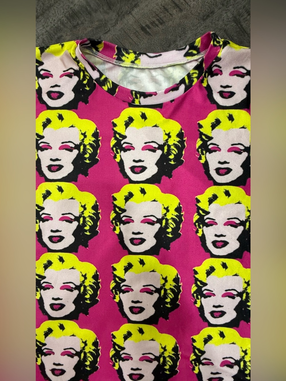 VINTAGE/Pop Art Pink & Yellow Graphic Tee - Picture 3 of 5